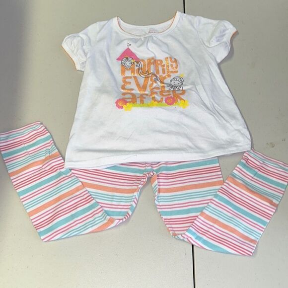 Happy ever after pajamas - Picture 1 of 2